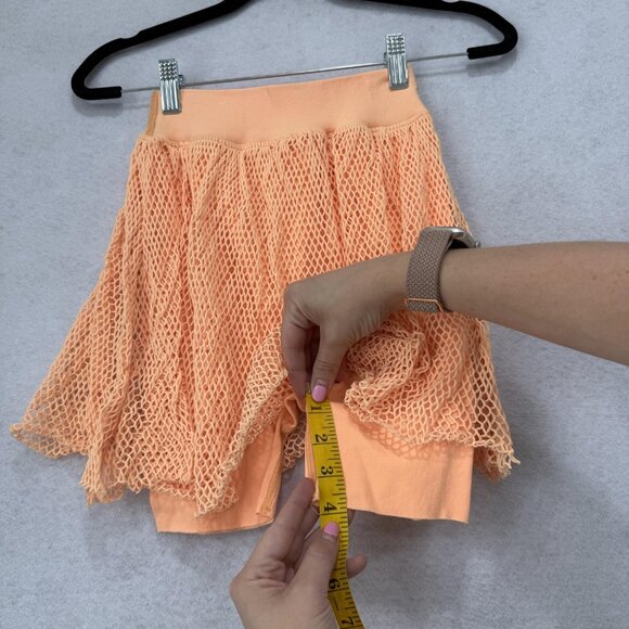 FP Movement Skirt Womens Small Peach Mesh Layered Activewear Shorts Built In - Picture 5 of 9